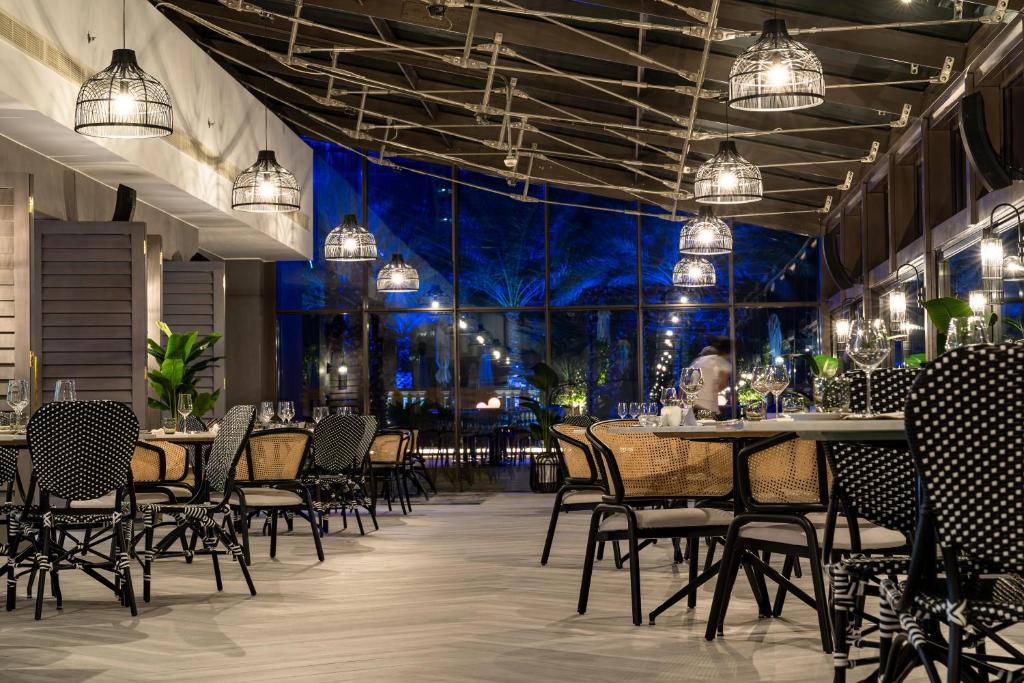 هتل سوفیتل دبی جمیرا بیچ